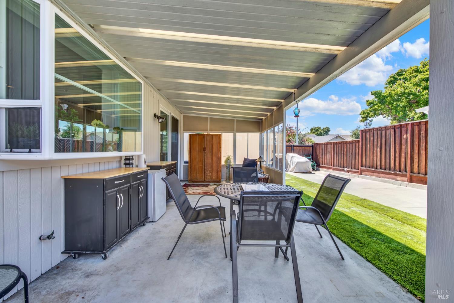 2138 Devonshire Drive Napa CA 94559