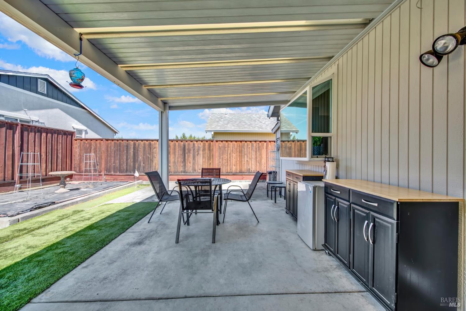 2138 Devonshire Drive Napa CA 94559