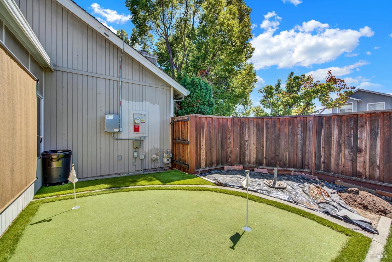 2138 Devonshire Drive Napa CA 94559