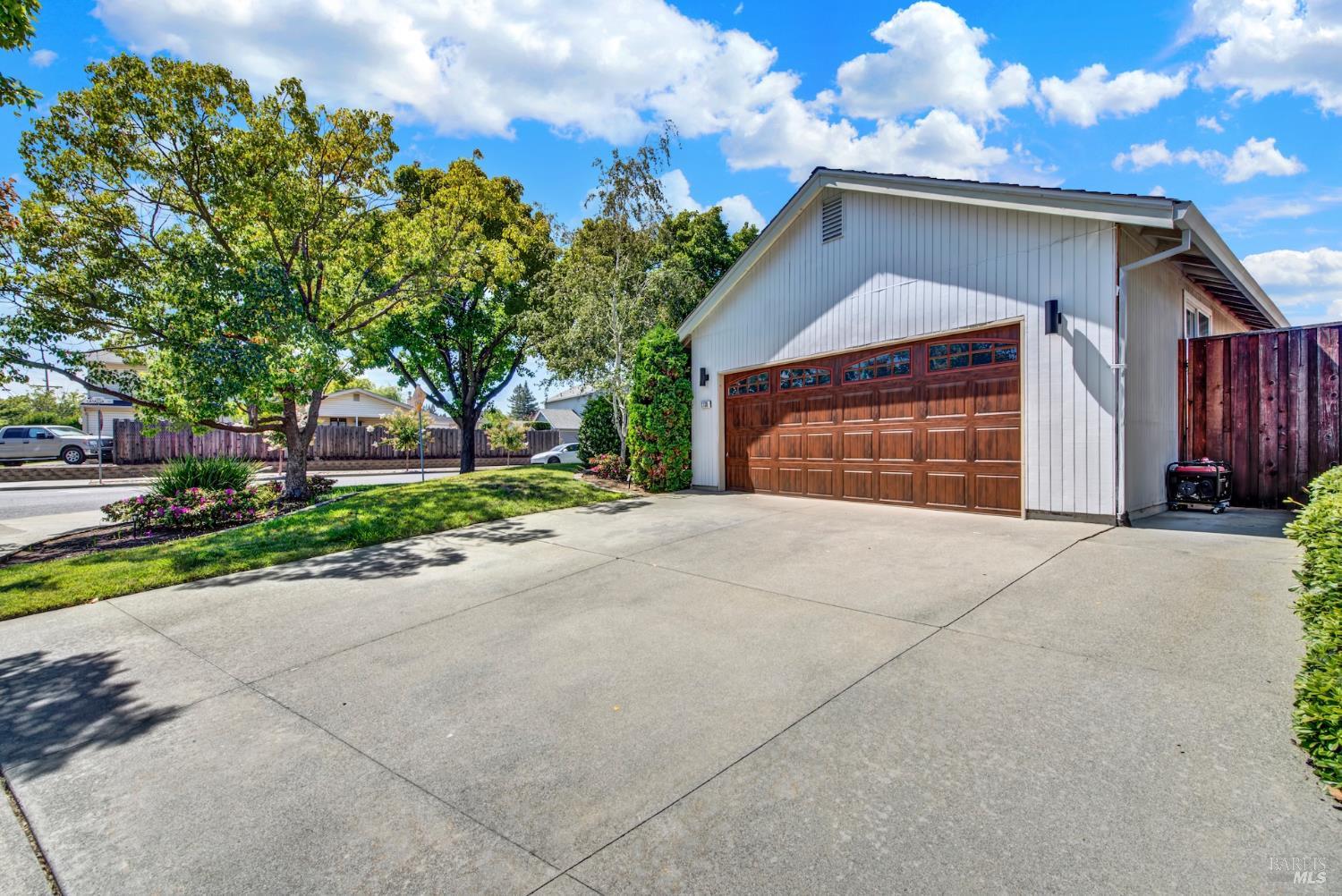 2138 Devonshire Drive Napa CA 94559