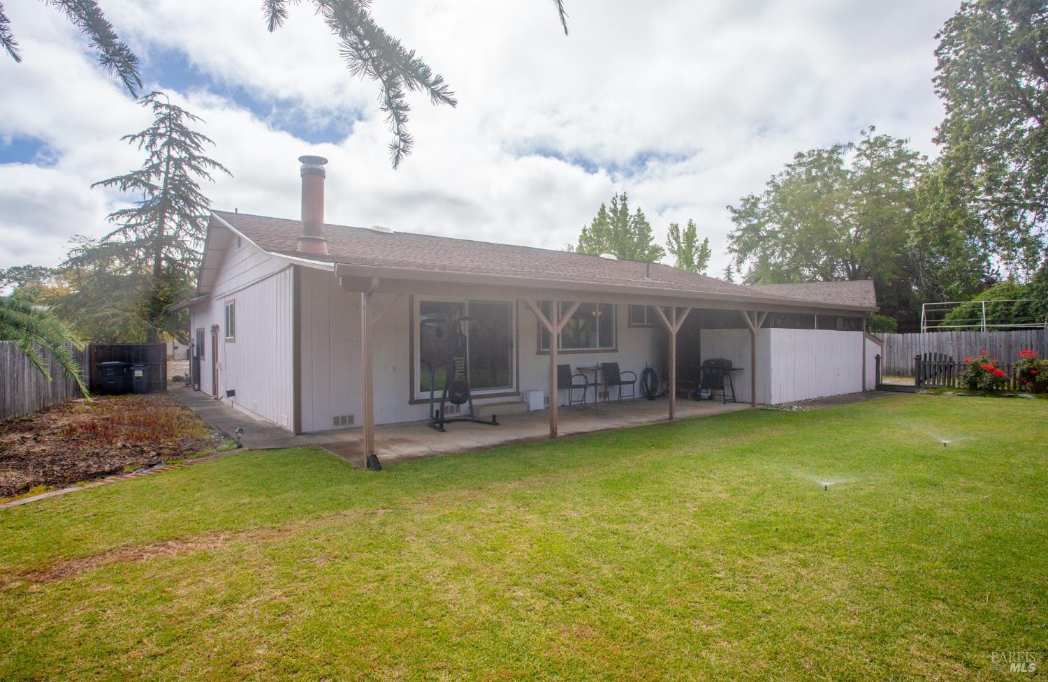 226 Bonnie Lane Willits CA 95490