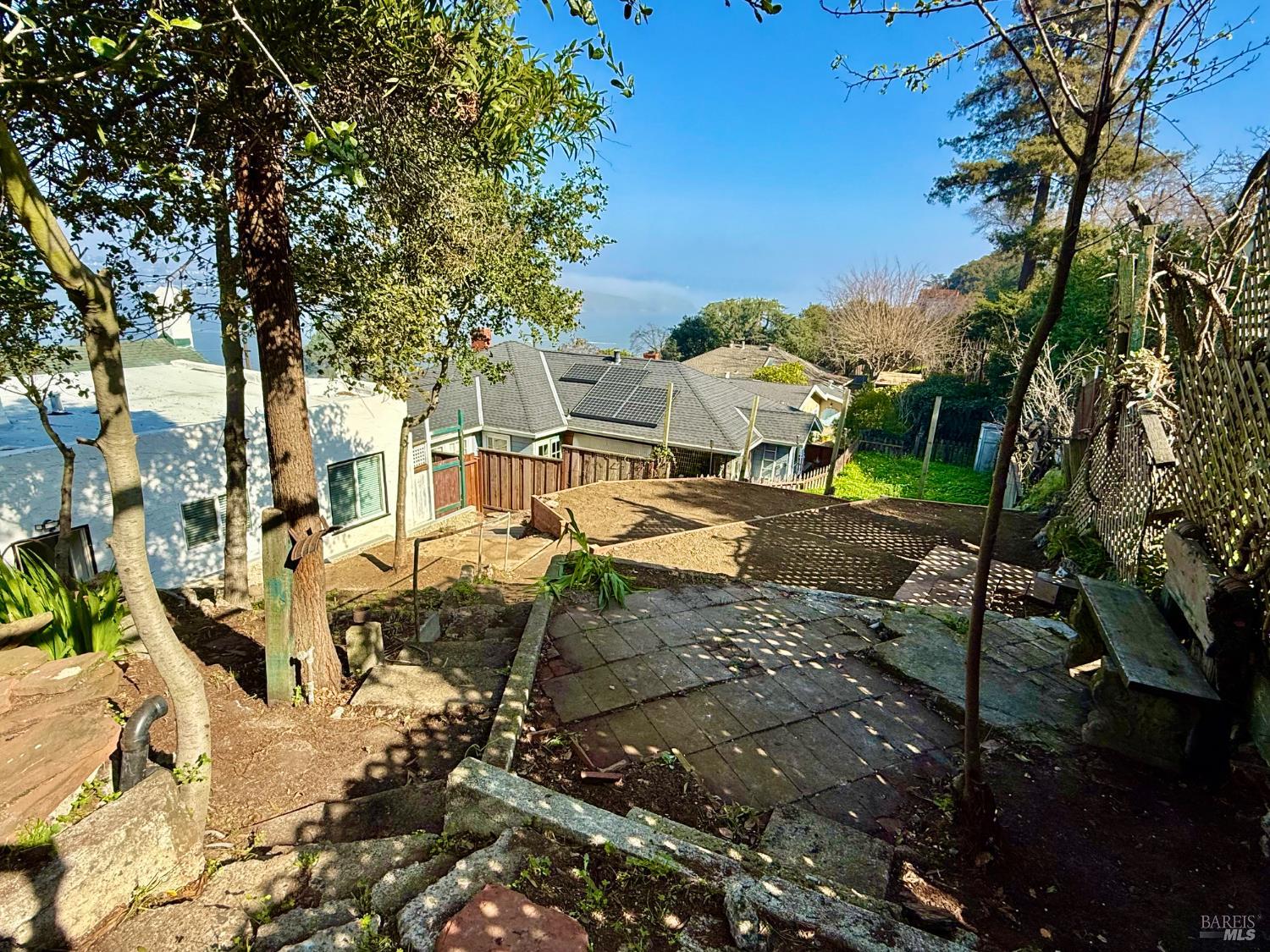435 Alhambra Street Crockett CA 94525