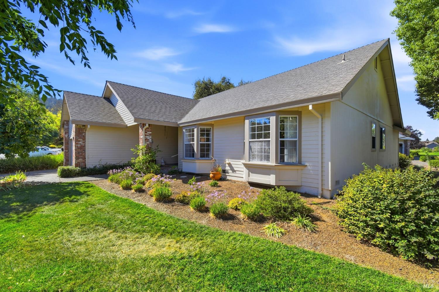 8295 Oakmont Drive Santa Rosa CA 95409