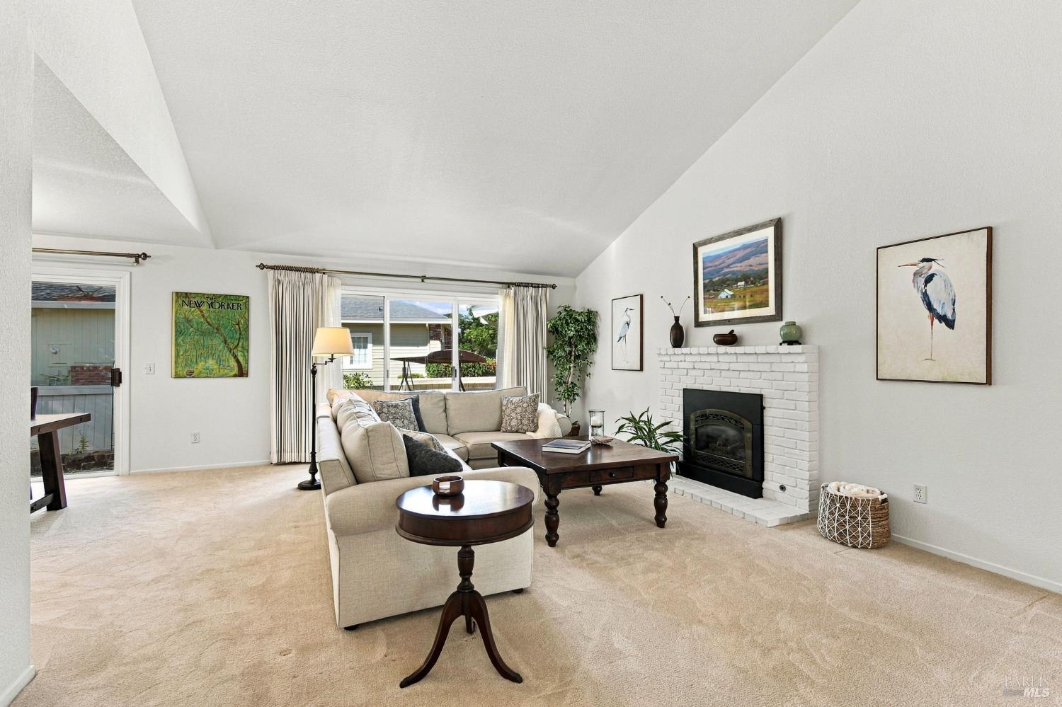 8295 Oakmont Drive Santa Rosa CA 95409