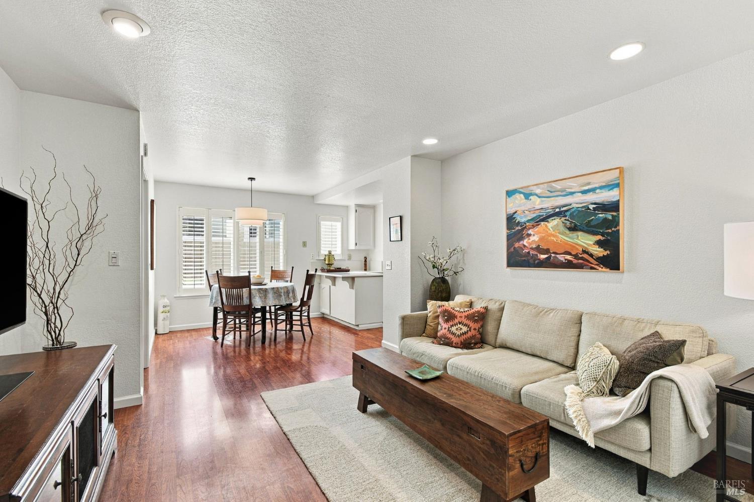 8295 Oakmont Drive Santa Rosa CA 95409