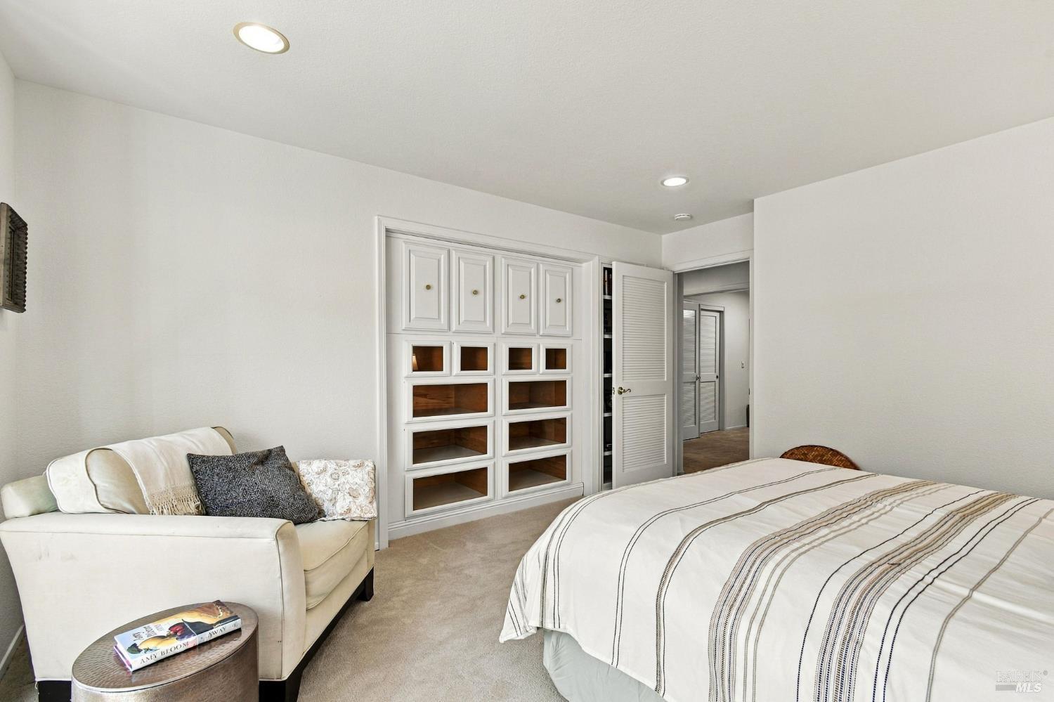 8295 Oakmont Drive Santa Rosa CA 95409