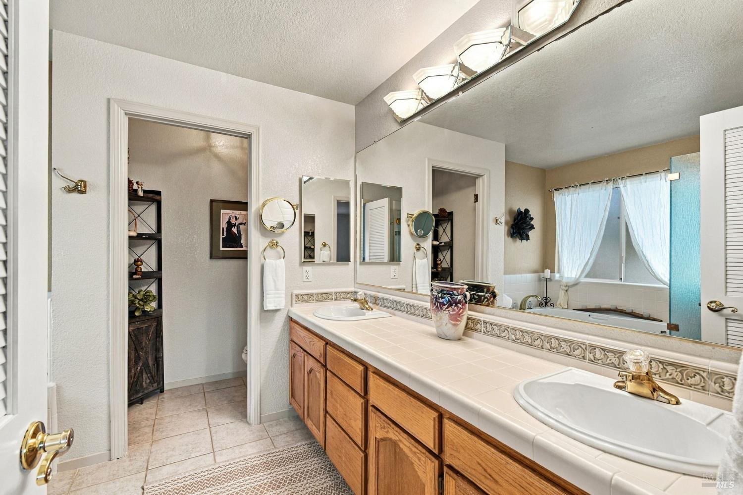 8295 Oakmont Drive Santa Rosa CA 95409