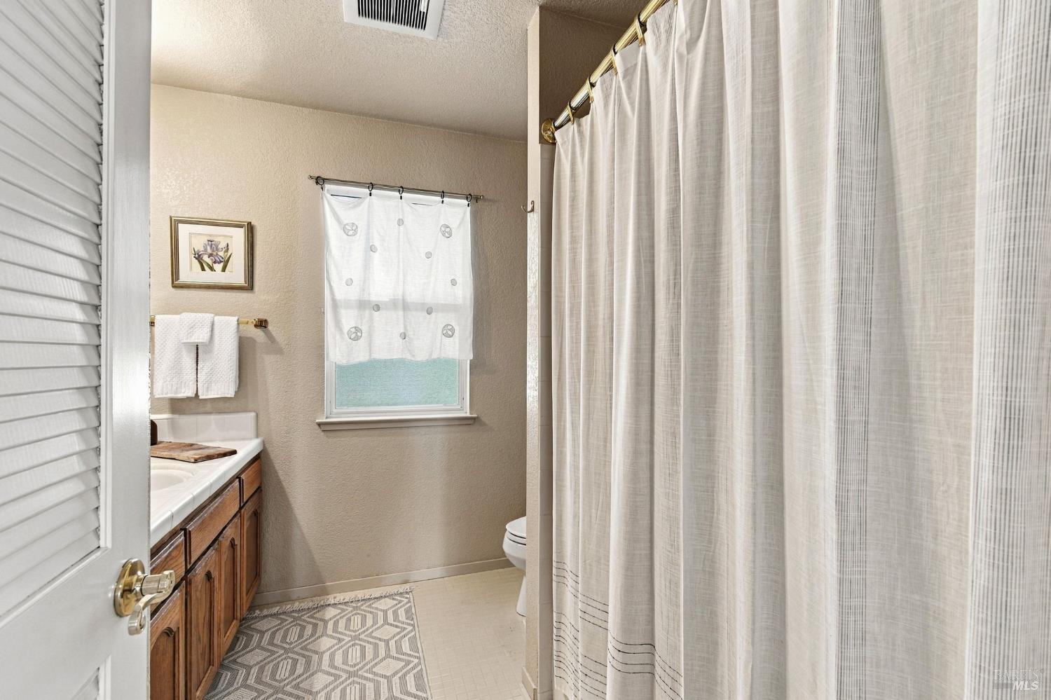 8295 Oakmont Drive Santa Rosa CA 95409