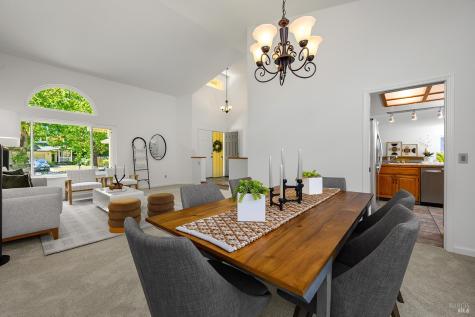5 Starling Drive Petaluma CA 94954