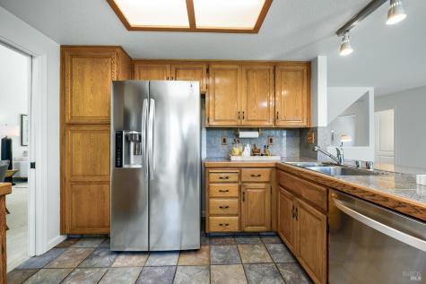 5 Starling Drive Petaluma CA 94954