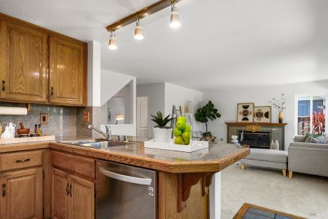 5 Starling Drive Petaluma CA 94954