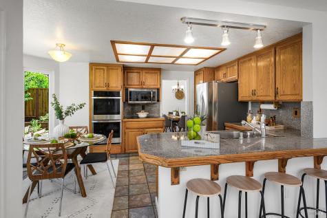 5 Starling Drive Petaluma CA 94954