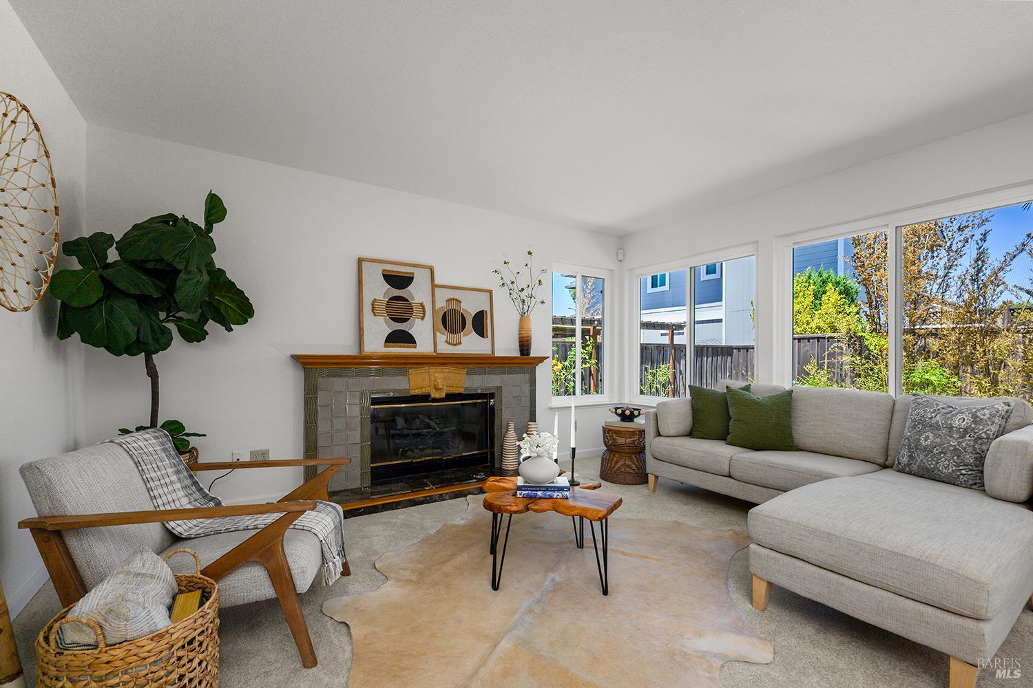 5 Starling Drive Petaluma CA 94954