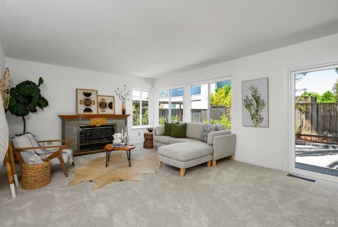 5 Starling Drive Petaluma CA 94954