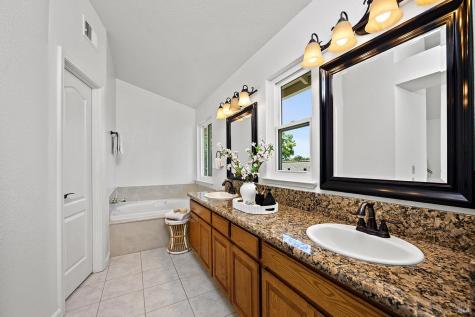 5 Starling Drive Petaluma CA 94954