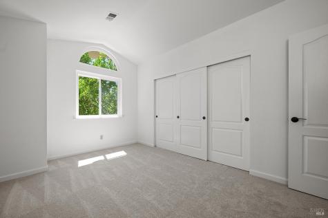 5 Starling Drive Petaluma CA 94954