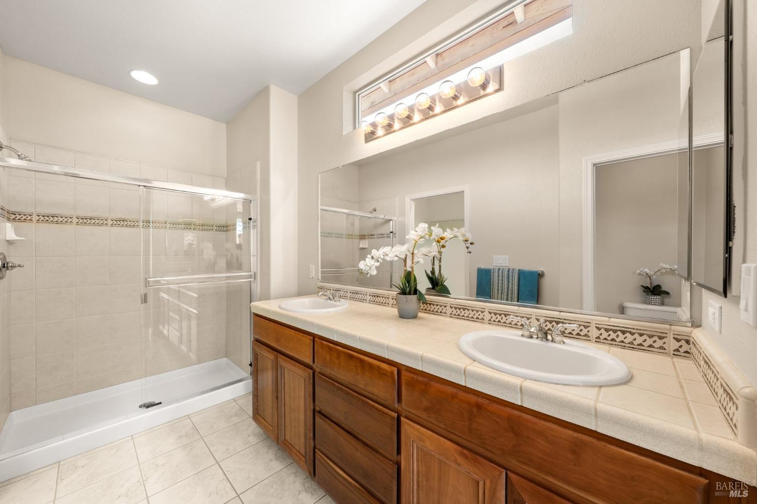 135 Oakridge Way Rio Vista CA 94571