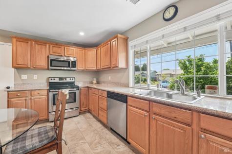 1295 Marian Way Petaluma CA 94954