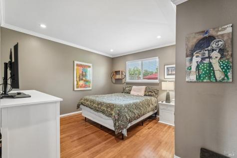 1295 Marian Way Petaluma CA 94954