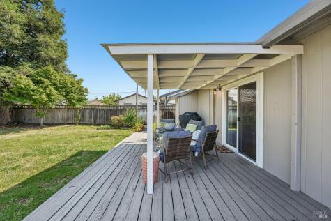 1295 Marian Way Petaluma CA 94954