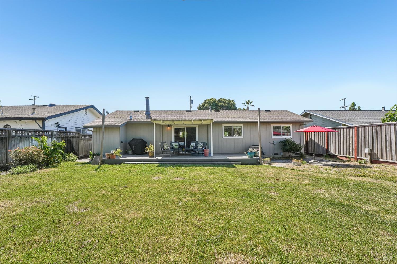 1295 Marian Way Petaluma CA 94954