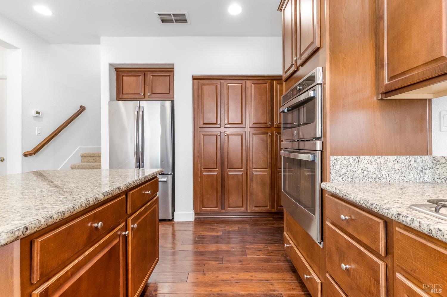 2833 Linwood Avenue Santa Rosa CA 95404