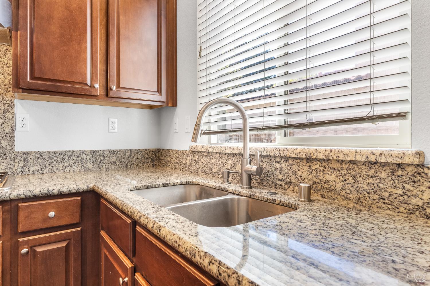 2833 Linwood Avenue Santa Rosa CA 95404