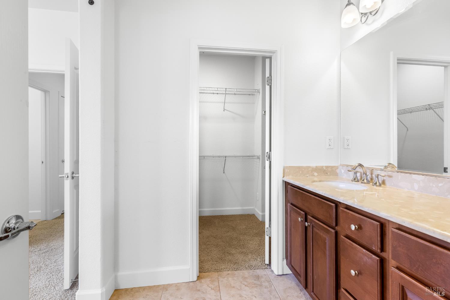 2833 Linwood Avenue Santa Rosa CA 95404