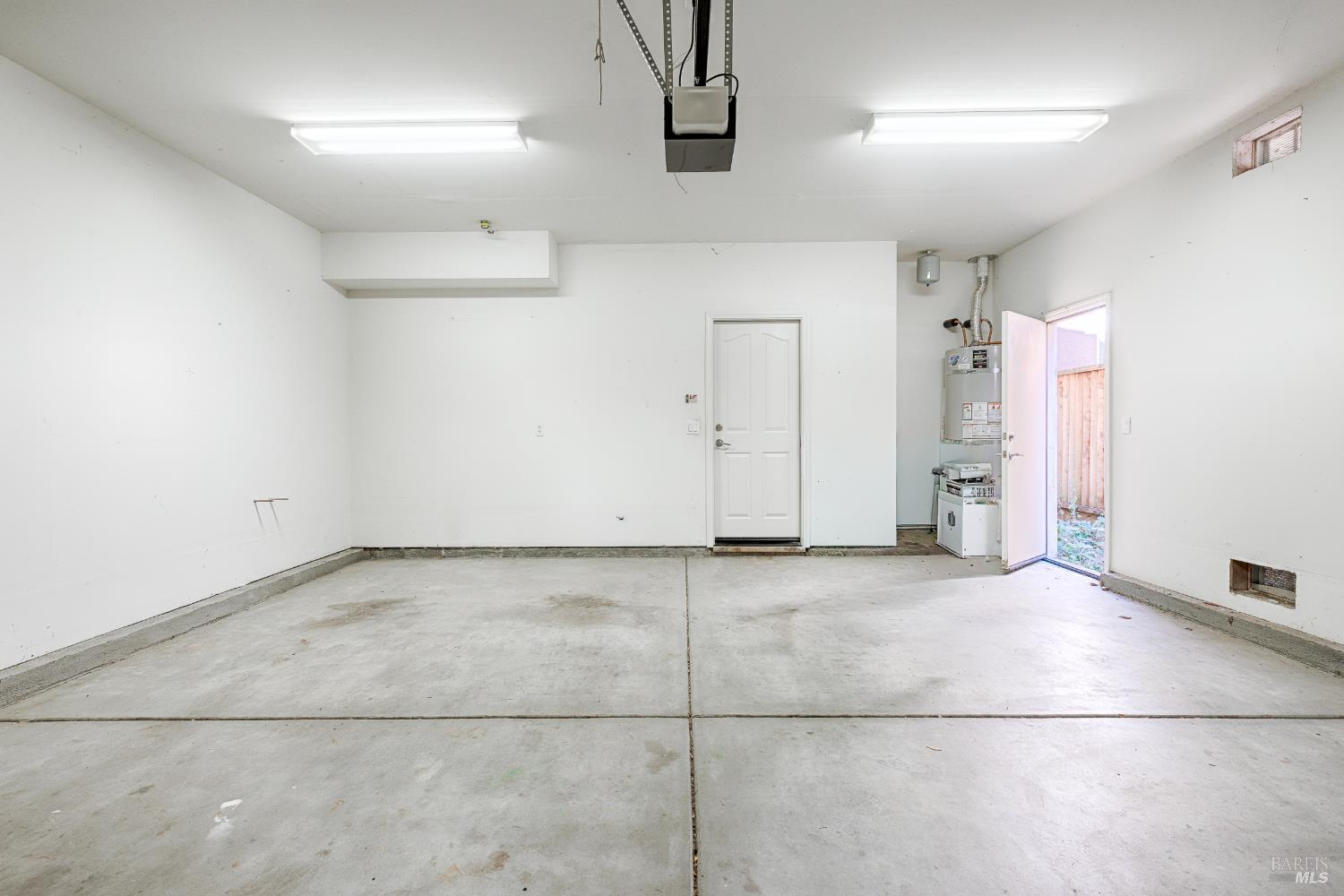 2833 Linwood Avenue Santa Rosa CA 95404