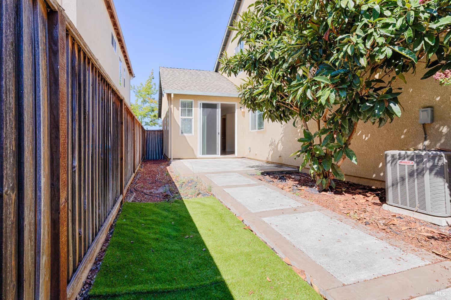 2833 Linwood Avenue Santa Rosa CA 95404