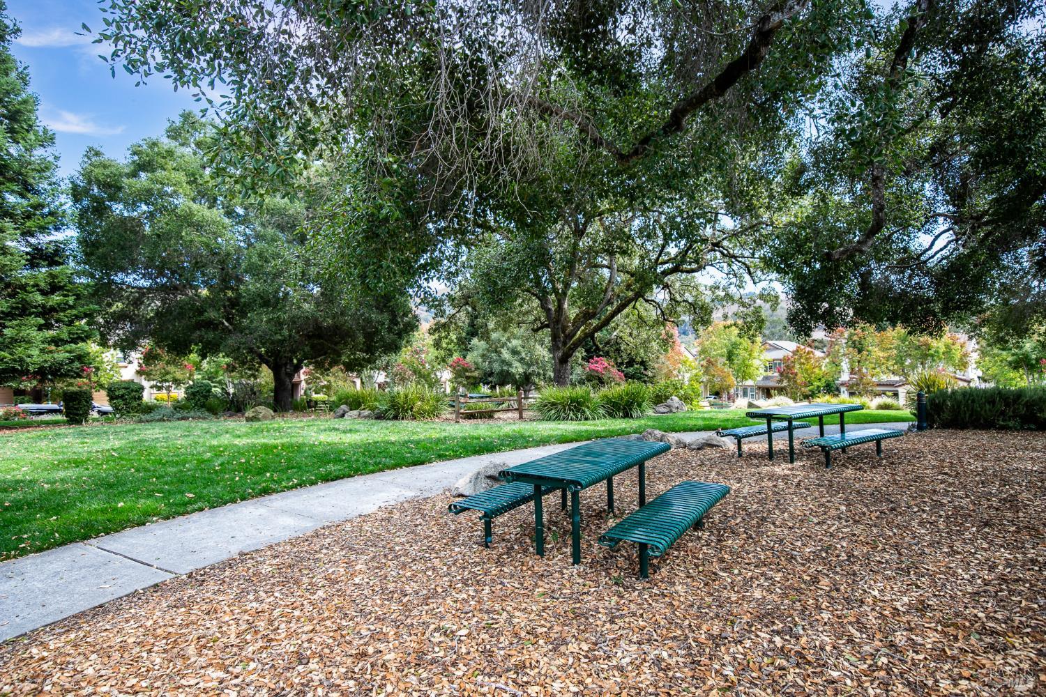 2833 Linwood Avenue Santa Rosa CA 95404