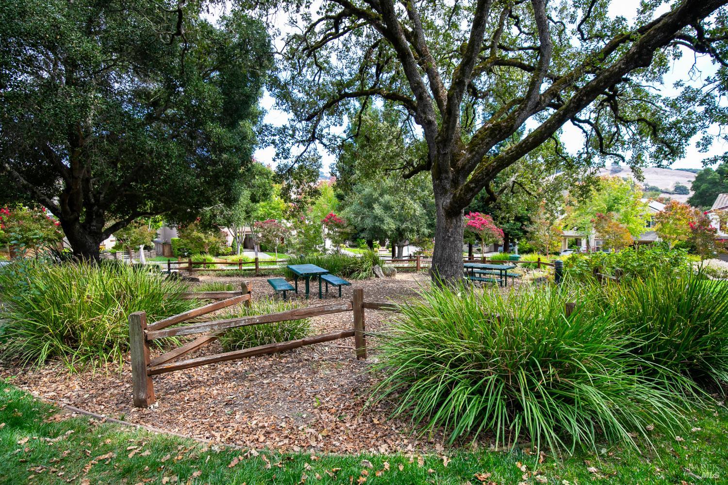 2833 Linwood Avenue Santa Rosa CA 95404
