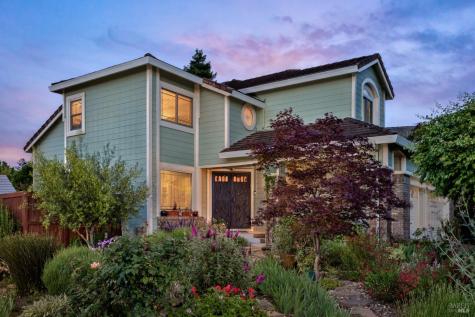 520 Almanor Street Petaluma CA 94954