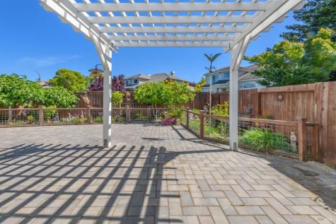 520 Almanor Street Petaluma CA 94954