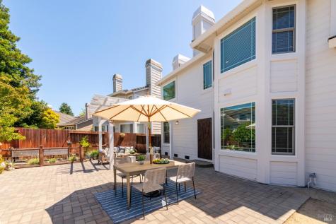 520 Almanor Street Petaluma CA 94954