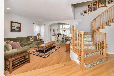 520 Almanor Street Petaluma CA 94954
