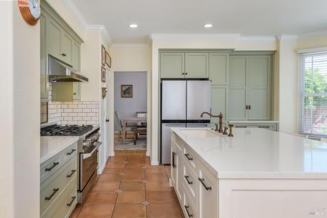 520 Almanor Street Petaluma CA 94954