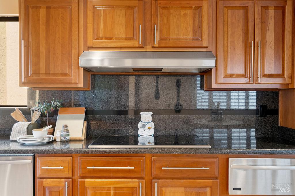 112 Serra Drive Vallejo CA 94590
