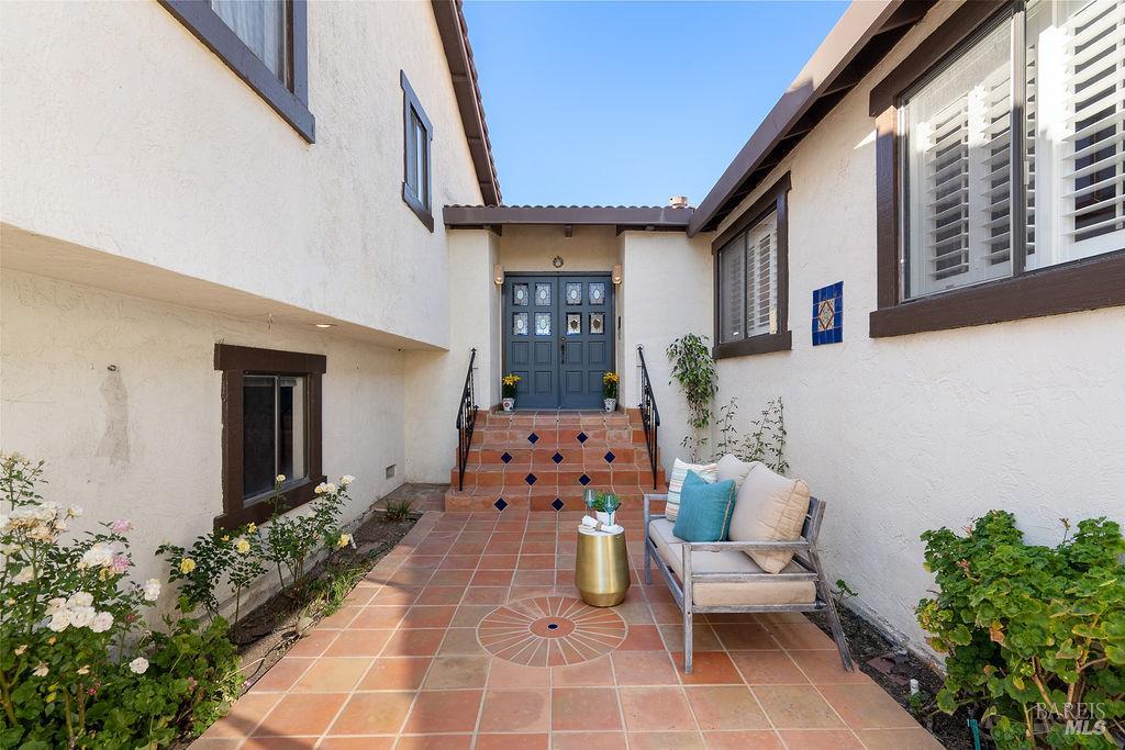 112 Serra Drive Vallejo CA 94590