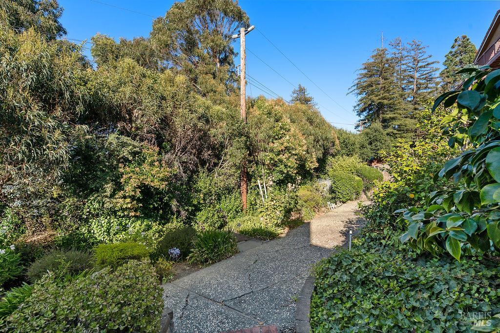 112 Serra Drive Vallejo CA 94590