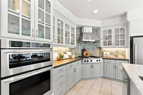 48 Presidio Drive Novato CA 94949