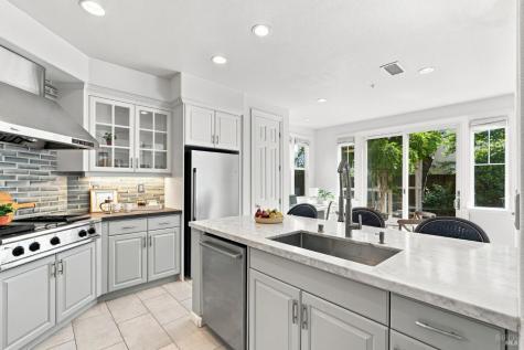 48 Presidio Drive Novato CA 94949
