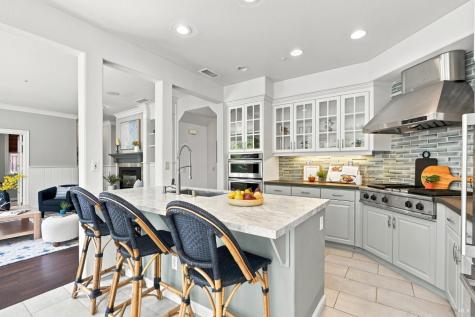 48 Presidio Drive Novato CA 94949