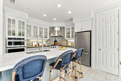 48 Presidio Drive Novato CA 94949