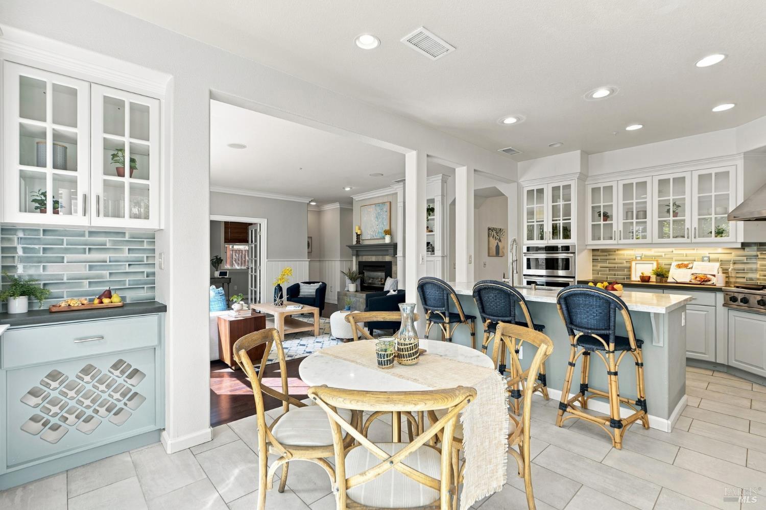 48 Presidio Drive Novato CA 94949