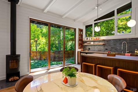 Larkspur CA 94939