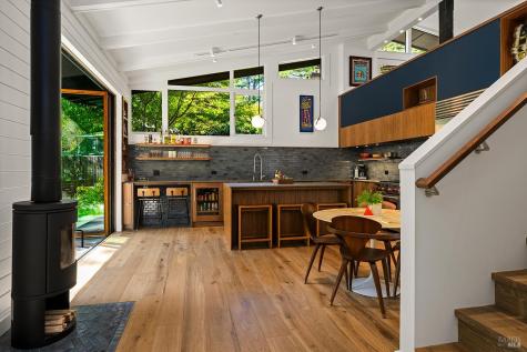 Larkspur CA 94939