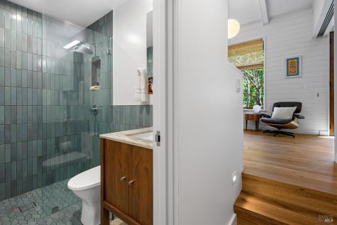 Larkspur CA 94939