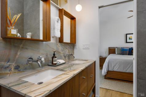 Larkspur CA 94939