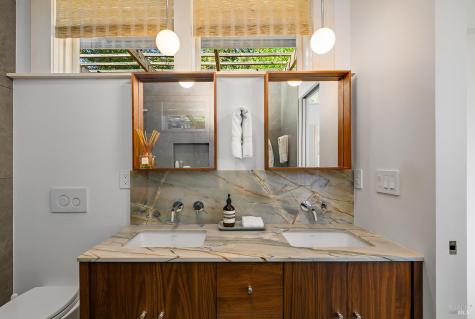 Larkspur CA 94939